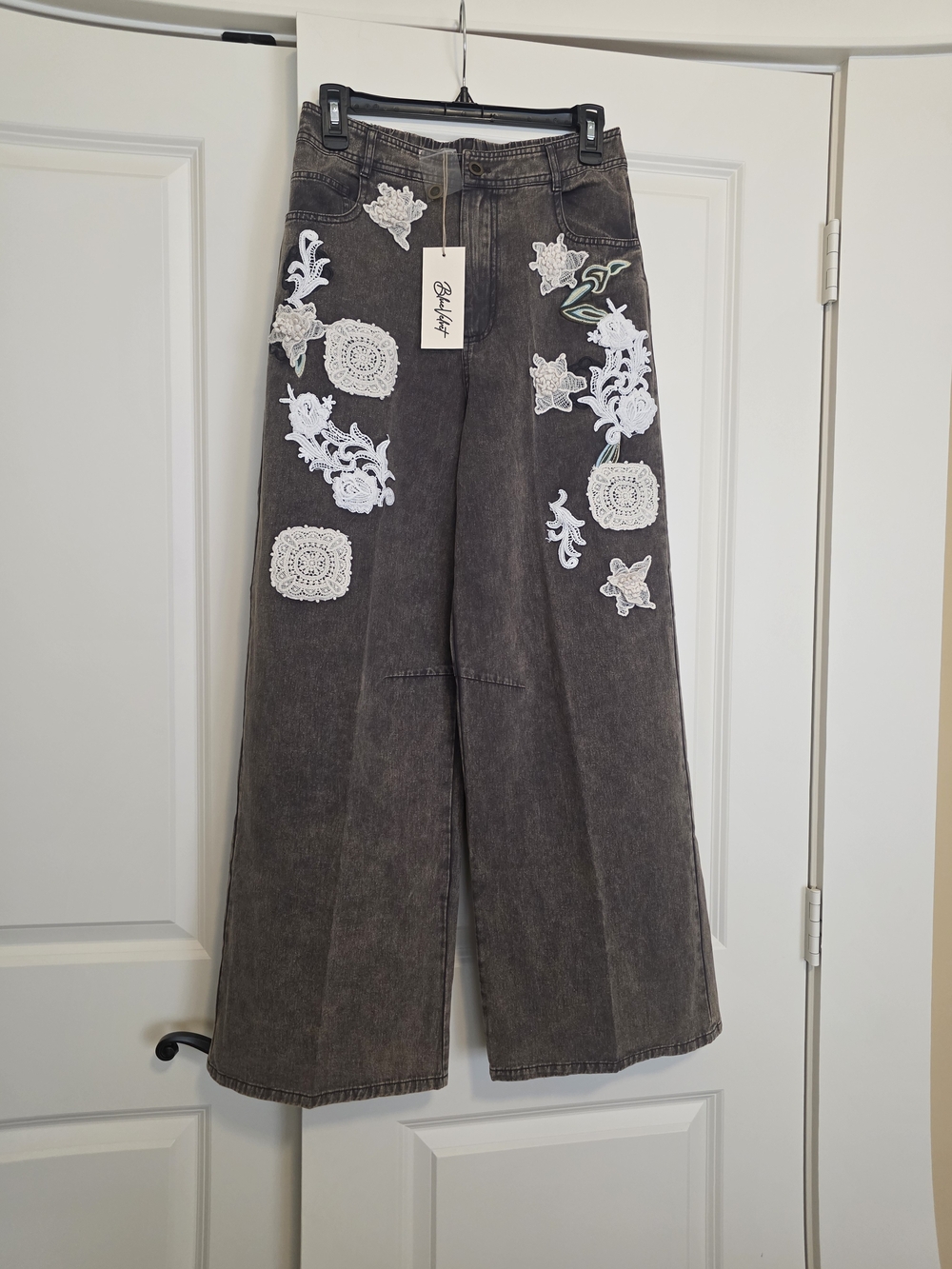 Blufish Charcoal Embroidered Straight-Leg Jeans